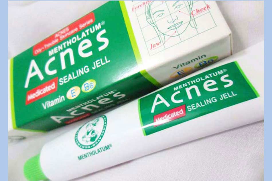 Kem ngừa mụn ẩn dưới da Acnes Medical Cream